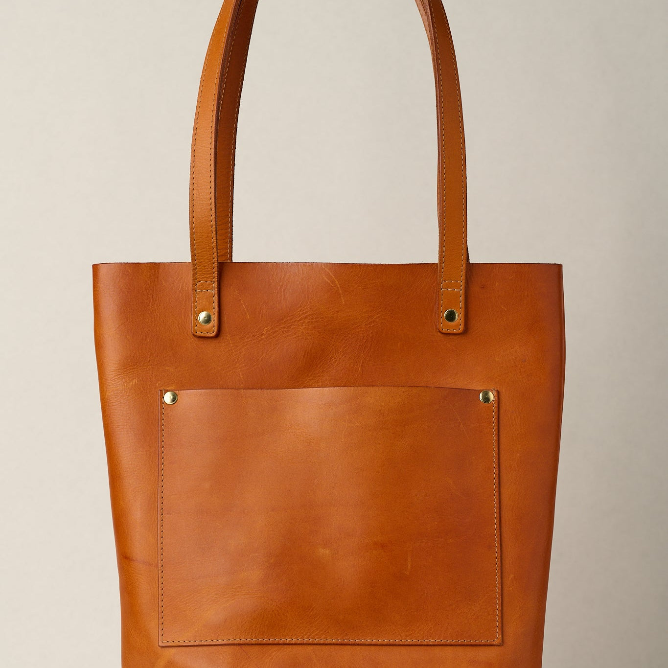 Anya Roux Olmo leather Chapelle tote on white background.